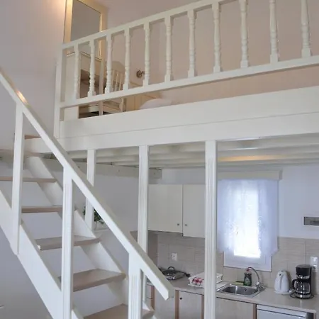 Aspes Village Apartment *